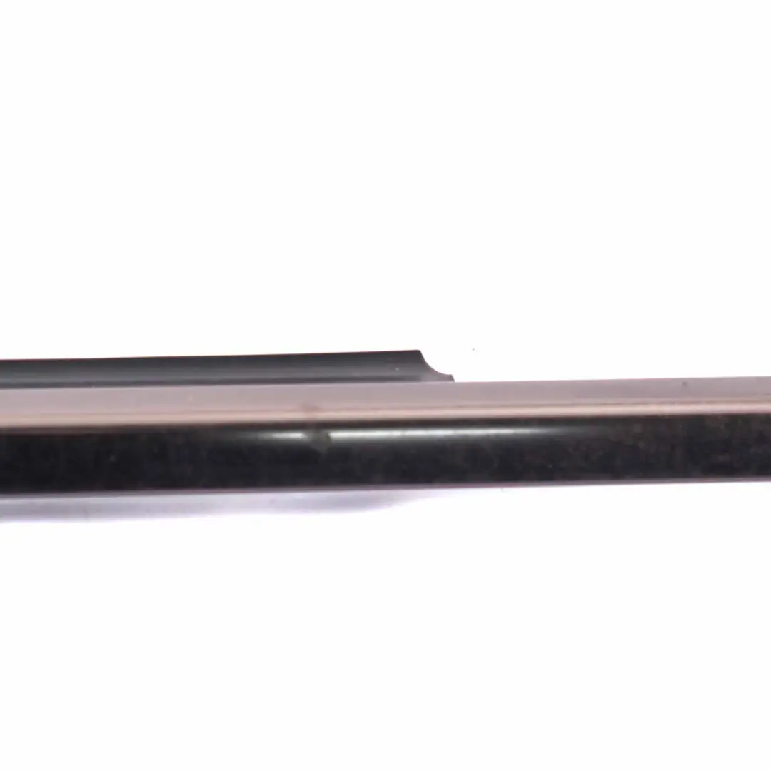 Mercedes S211 Joint d'étanchéité de porte arrière gauche Chrome - SKU A2116900780-1 - Numéro de pièce A2116900780