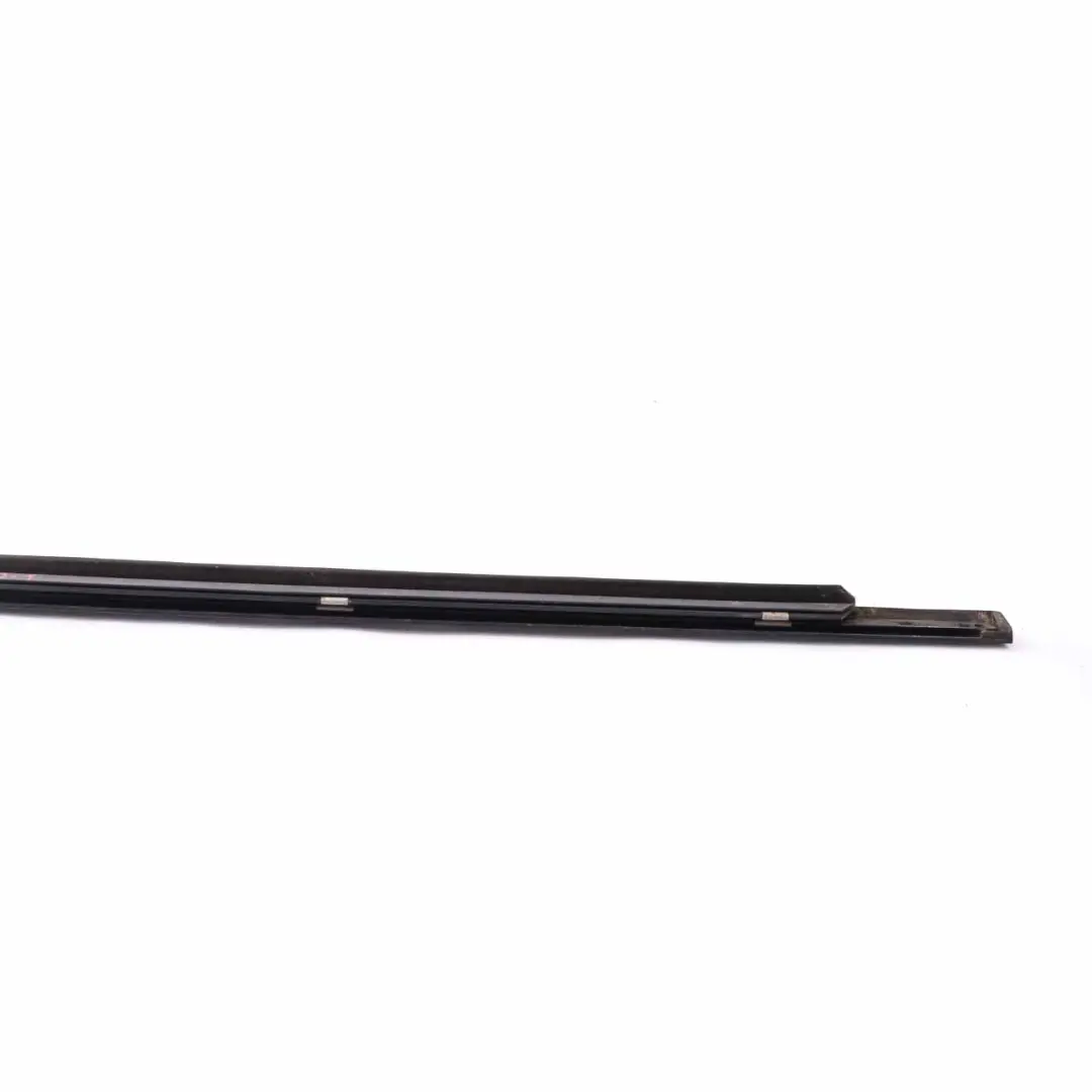 Mercedes S211 Joint d'étanchéité de porte arrière gauche Chrome - SKU A2116900780-1 - Numéro de pièce A2116900780