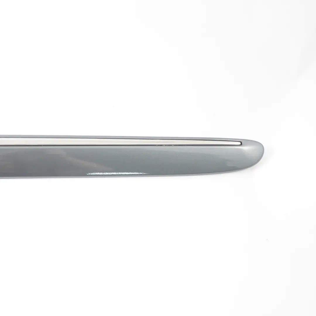 Baguette Porte Arrière Gauche Moulure Gris Silex 368 pour Mercedes W211 à propos du numéro de pièce A2116901362 Mercedes W211 Baguette Porte Arrière Gauche Moulure Gris Silex 368 - SKU A2116901362-FLG - Numéro de pièce A2116901362