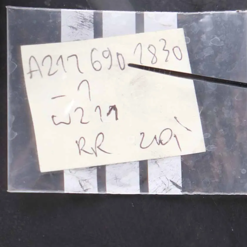 Radkastenabdeckung Hinten Rechts für Mercedes W211 Limousine mit Teilenummer A2116901830 Mercedes W211 Limousine Radkastenabdeckung Hinten Rechts - SKU A2116901830-1 - Teilenummer A2116901830