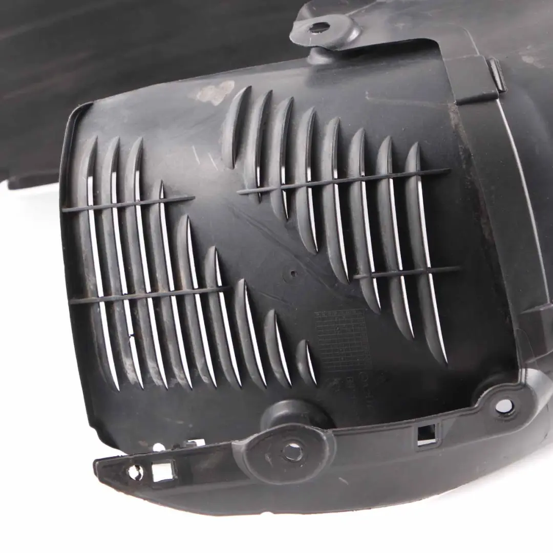 Mercedes W211 Berlina Paso Rueda Trasero Derecho Embellecedor Panel - SKU A2116901830-1 - Número de pieza A2116901830