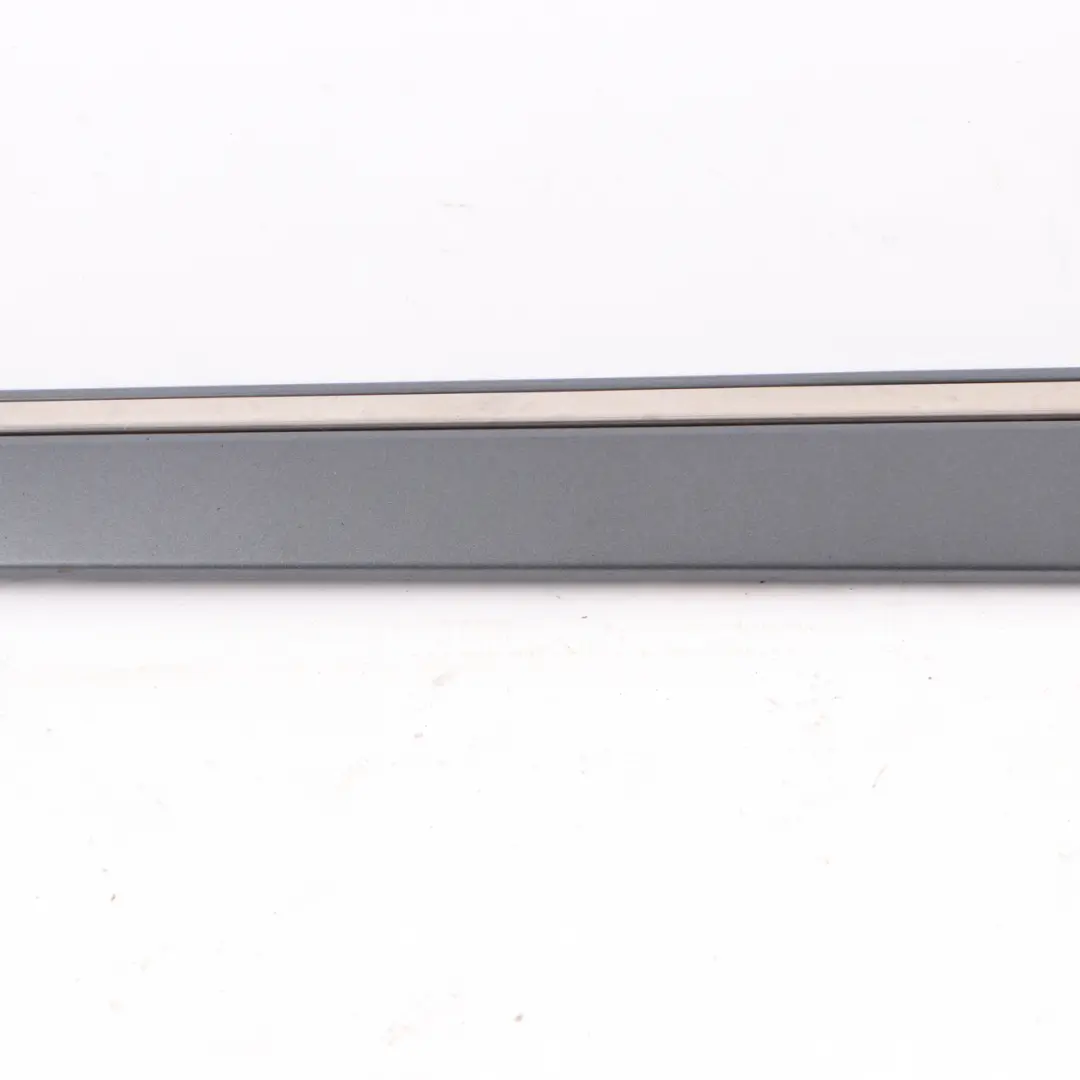 Türverkleidung Vorne Links Zierleiste Abdeckung Flint Grau - 368 für Mercedes W211 mit Teilenummer A2116901962 Mercedes W211 Türverkleidung Vorne Links Zierleiste Abdeckung Flint Grau - 368 - SKU A2116901962-FLG1 - Teilenummer A2116901962