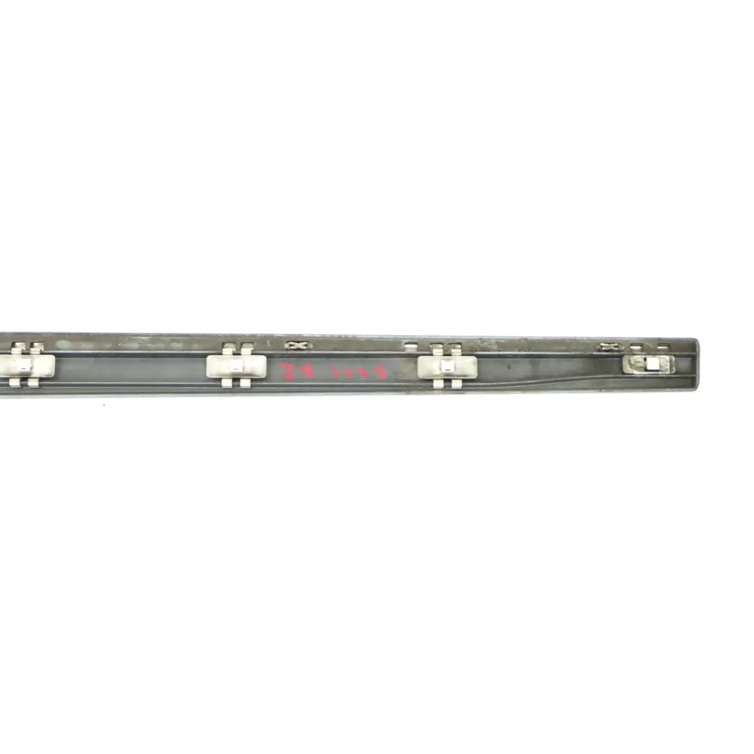 Mercedes W211 Moulure de Porte Avant Gauche Cache Bande Perlite Gris - 747 - SKU A2116901962-PGR - Numéro de pièce A2116901962