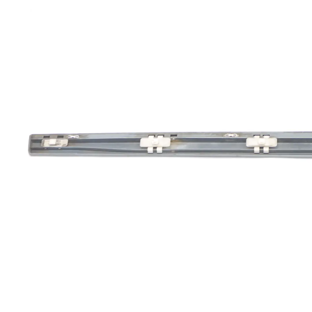 Mercedes W211 Moulure de porte avant droite Bande d'habillage gris perlite 747 - SKU A2116902062-PGR - Numéro de pièce A2116902062