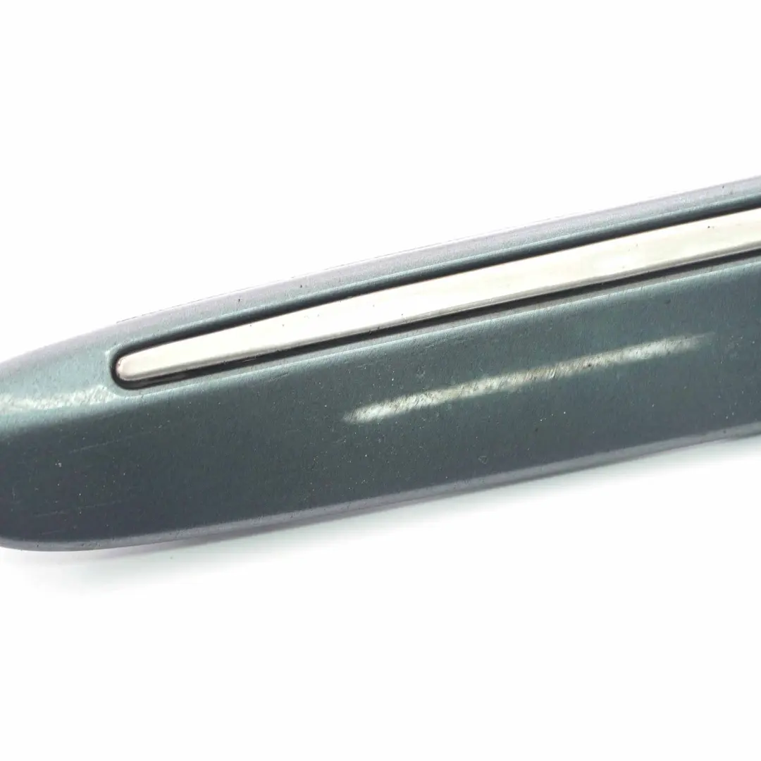Mercedes W211 Moldura del panel ala Listón delantero izquierdo Flint Grey - 368 - SKU A2116902762-FLG - Número de pieza A2116902762