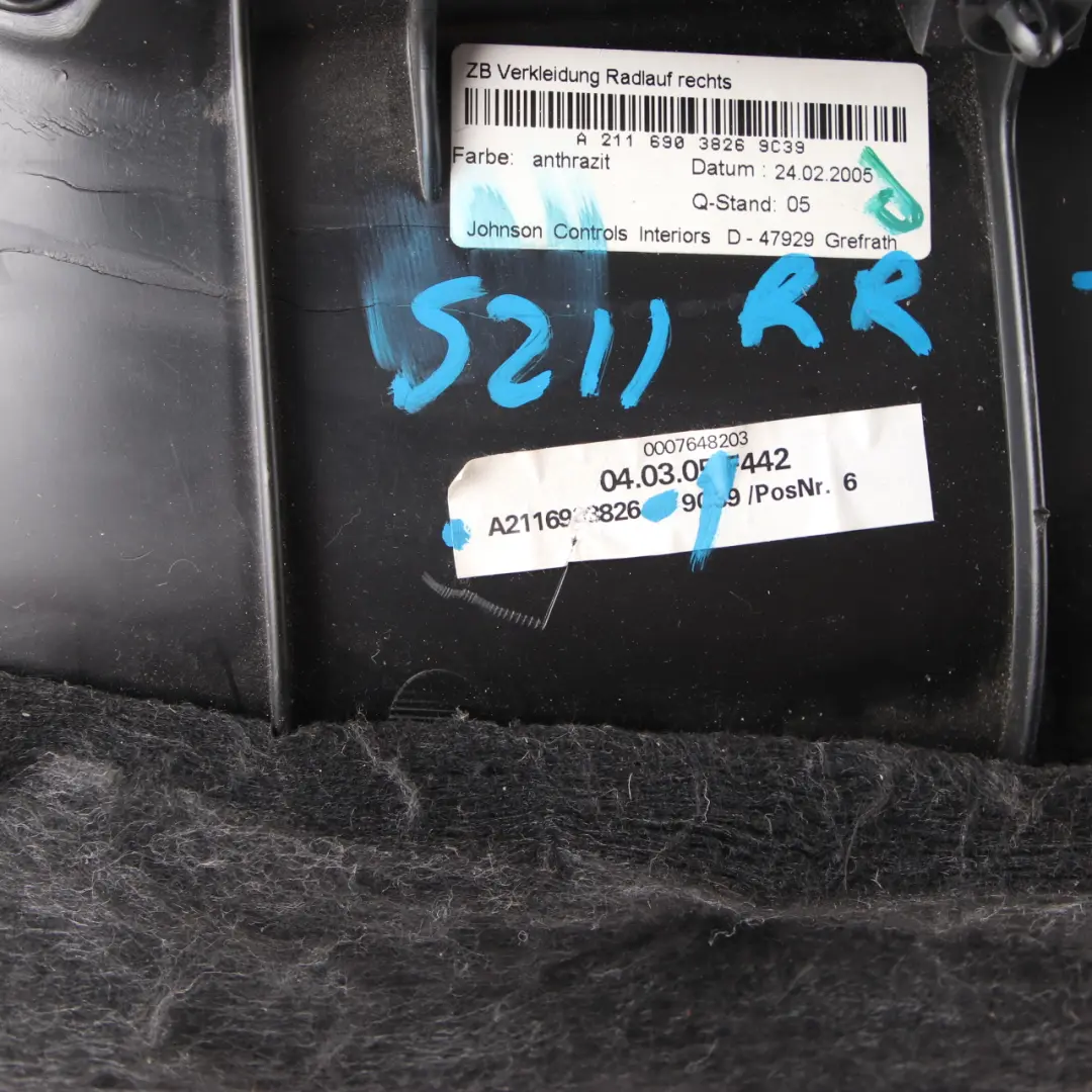 Maletero Tapa Panel Compartimento Derecho para Mercedes W211 Estate con número de pieza A2116903826 Mercedes W211 Estate Maletero Tapa Panel Compartimento Derecho - SKU A2116903826-1 - Número de pieza A2116903826