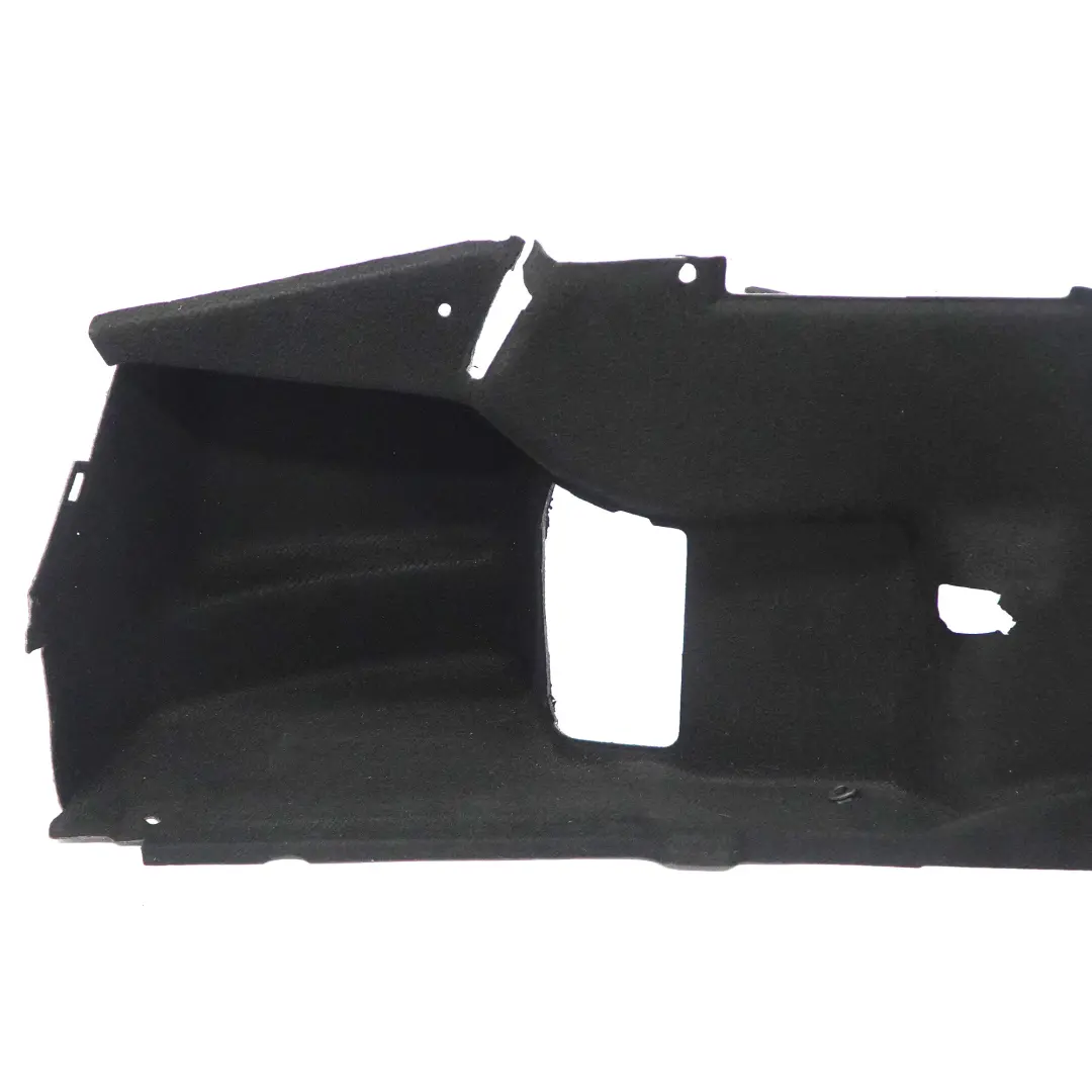 Embellecedor Maletero Trasero Izquierdo Tapa Lateral para Mercedes W211 con número de pieza A2116907553 Mercedes W211 Embellecedor Maletero Trasero Izquierdo Tapa Lateral - SKU A2116907553 - Número de pieza A2116907553