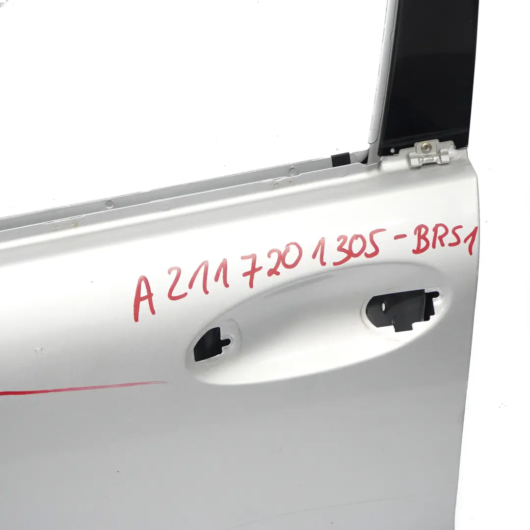 Puerta Delantera Izquierda Plata Brillante Metalizado - 744 para Mercedes W211 con número de pieza A2117201305 Mercedes W211 Puerta Delantera Izquierda Plata Brillante Metalizado - 744 - SKU A2117201305-BRS1 - Número de pieza A2117201305