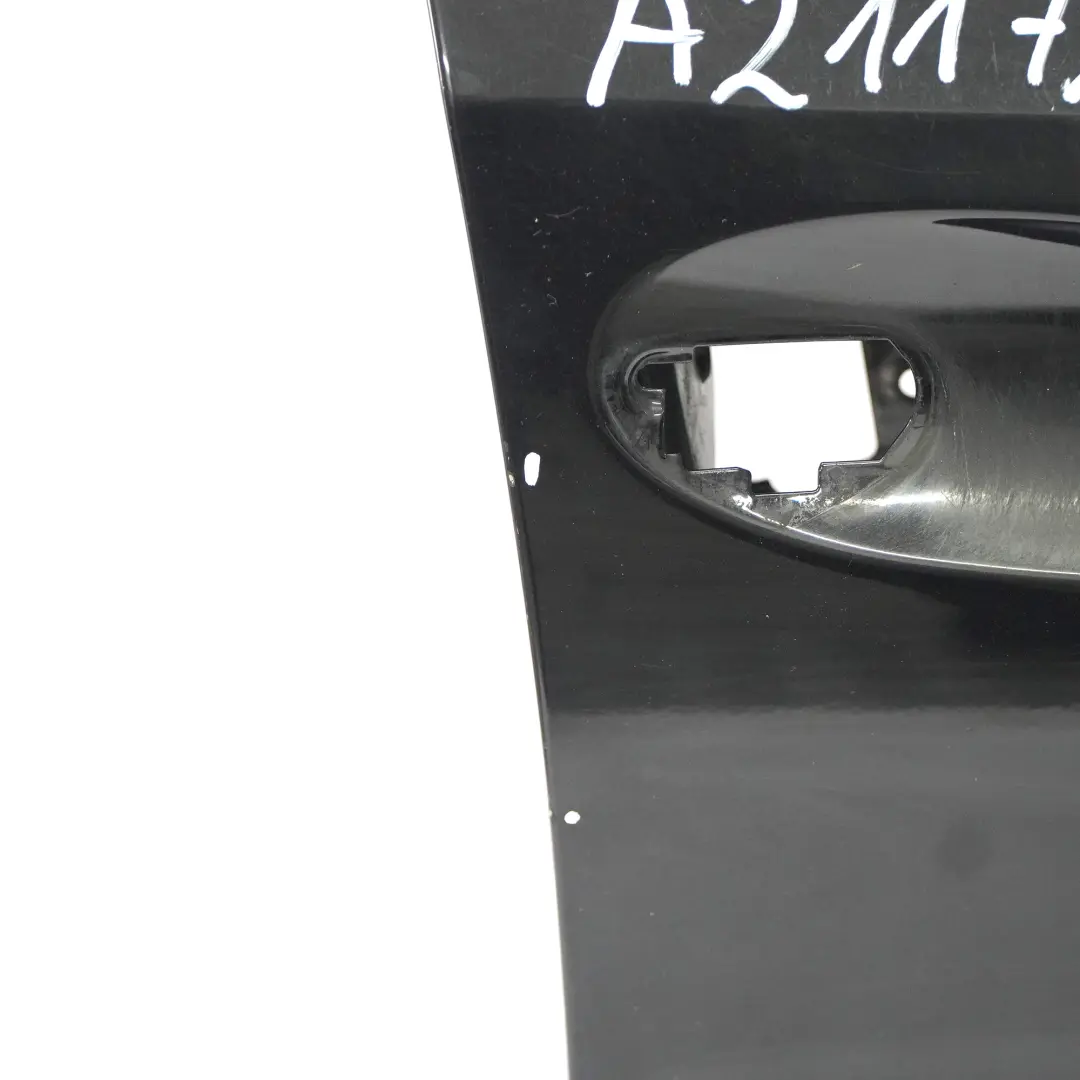 Tür vorne rechts E-Klasse Obsidianschwarz Metallic - 197 für Mercedes W211 mit Teilenummer A2117201405 Mercedes W211 Tür vorne rechts E-Klasse Obsidianschwarz Metallic - 197 - SKU A2117201405-OB1 - Teilenummer A2117201405