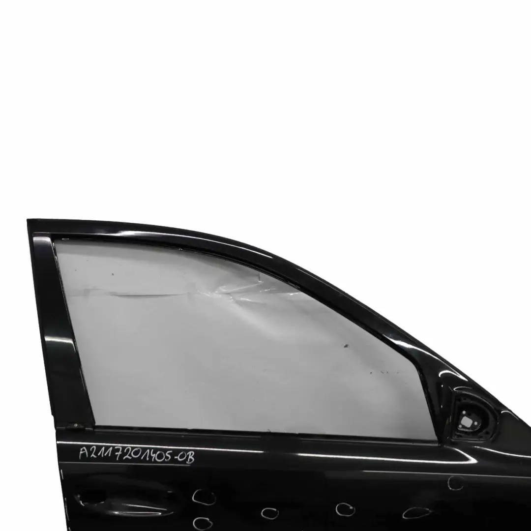 Puerta Delantera Derecha Negro Obsidiana Metalizado - 197 para Mercedes W211 con número de pieza A2117201405 Mercedes W211 Puerta Delantera Derecha Negro Obsidiana Metalizado - 197 - SKU A2117201405-OB - Número de pieza A2117201405