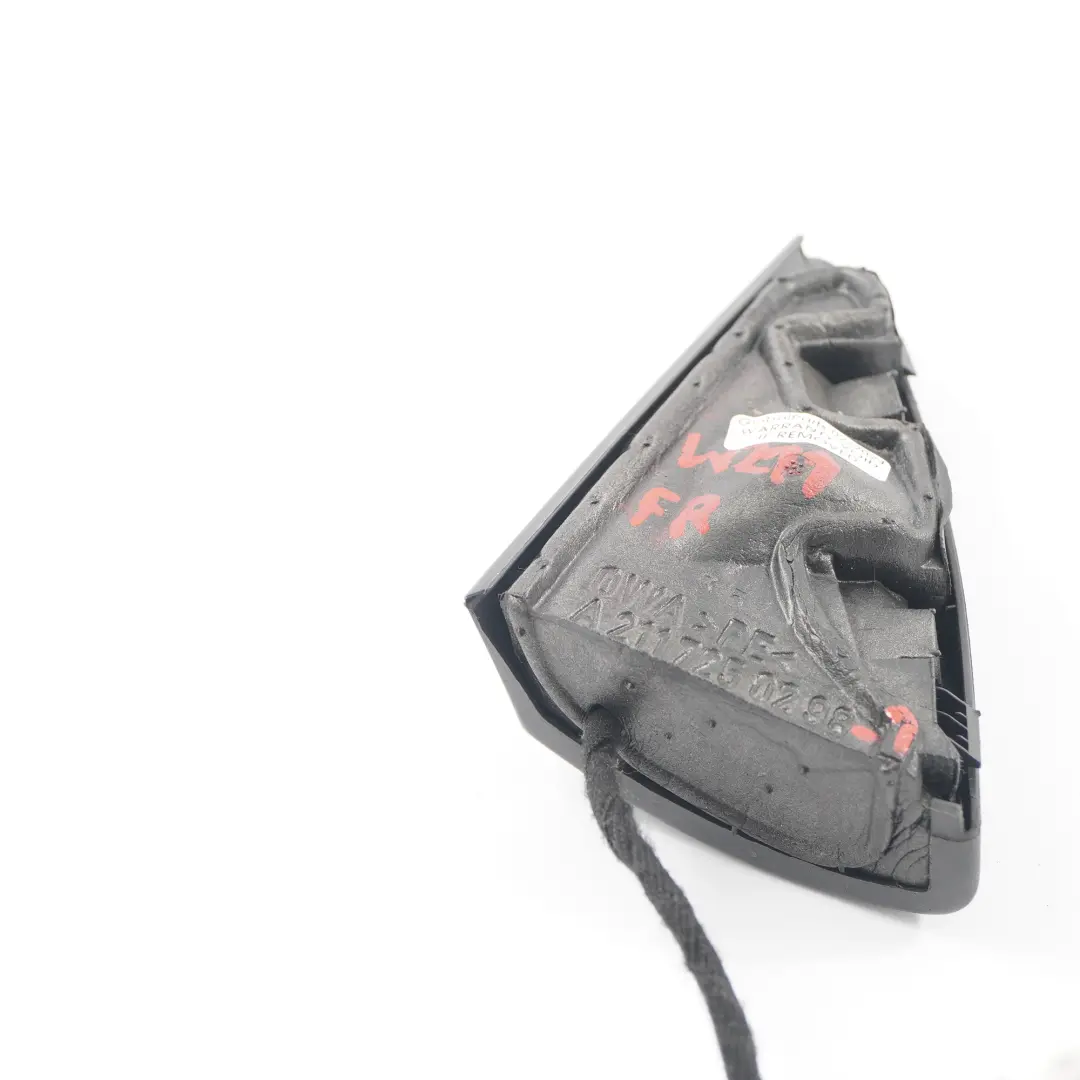 Triangle Twitter Haut parleur Couverture Avant Droite A2117250298 pour Mercedes W211 à propos du numéro de pièce A2117250294 Mercedes W211 Triangle Twitter Haut parleur Couverture Avant Droite A2117250298 - SKU A2117250294-3 - Numéro de pièce A2117250294