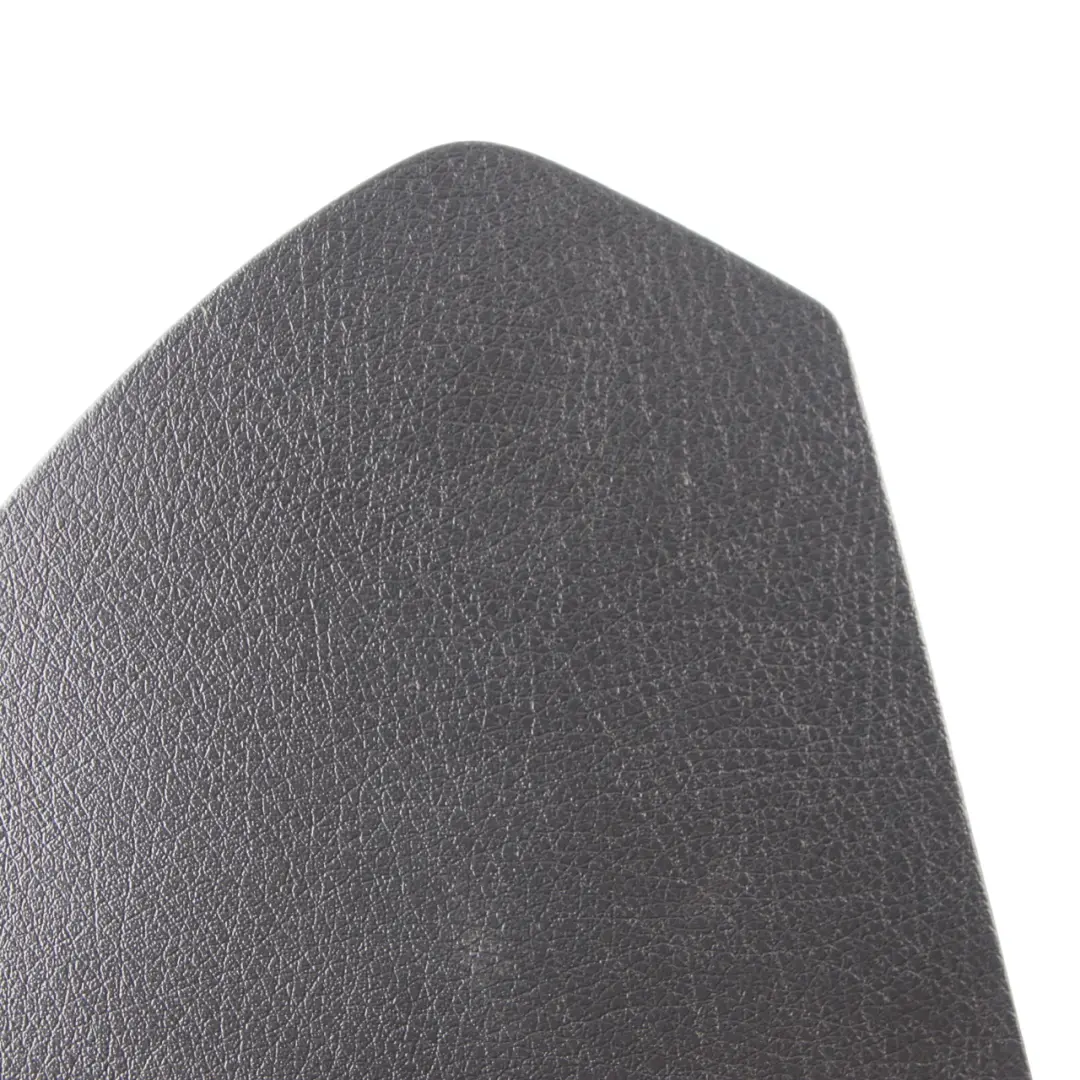 Couvercle Carte Porte Panneau d'habillage Avant Noir pour Mercedes W211 à propos du numéro de pièce A2117270248 Mercedes W211 Couvercle Carte Porte Panneau d'habillage Avant Noir - SKU A2117270248 - Numéro de pièce A2117270248