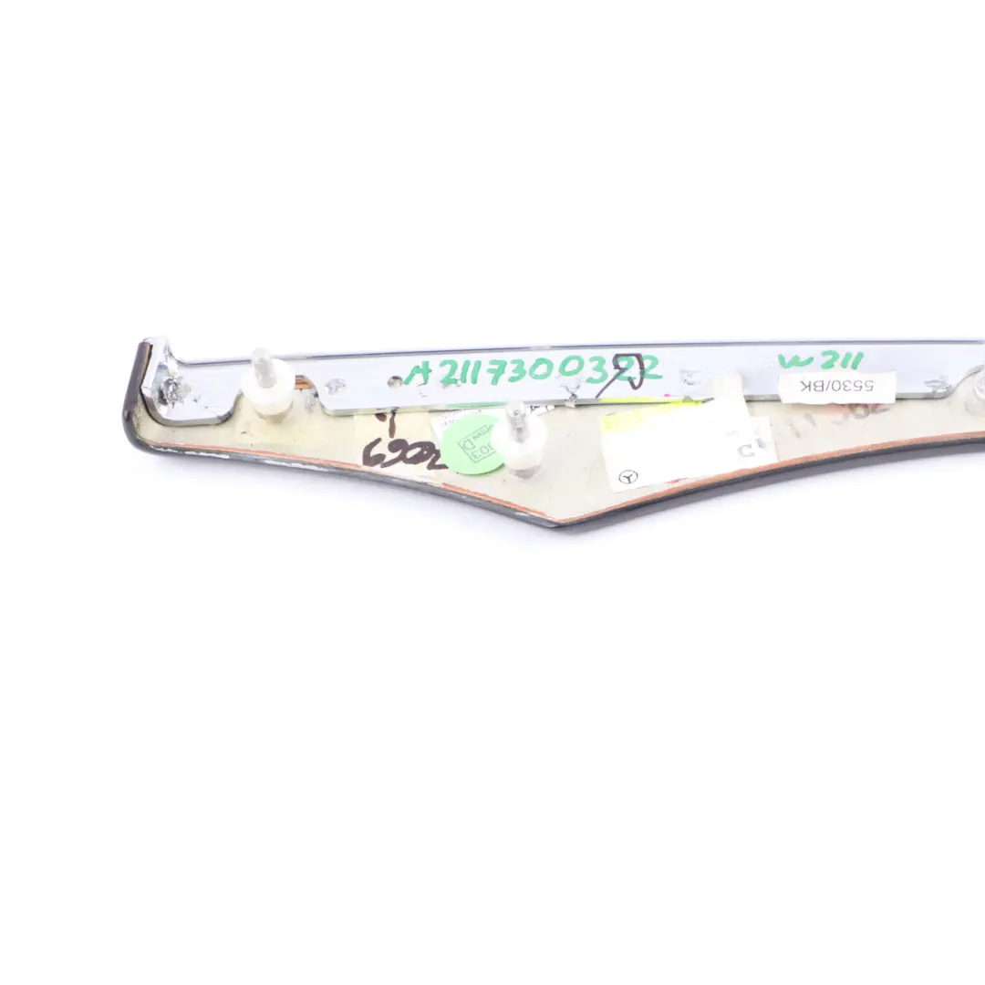  Mercedes-Benz E-Klasse W211 Zierleiste Verkleidung Links Hinten A2117300722 - SKU A2117300322 - Teilenummer A2117300322