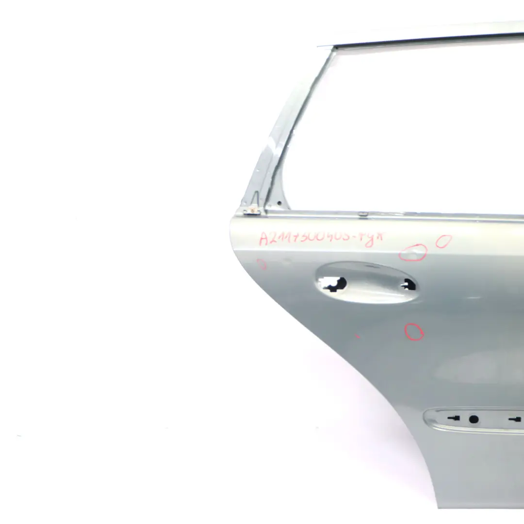 Puerta Trasera Derecha Gris Perlita Metalizado - 747 para Mercedes S211 Estate con número de pieza A2117300405 Mercedes S211 Estate Puerta Trasera Derecha Gris Perlita Metalizado - 747 - SKU A2117300405-PGR - Número de pieza A2117300405