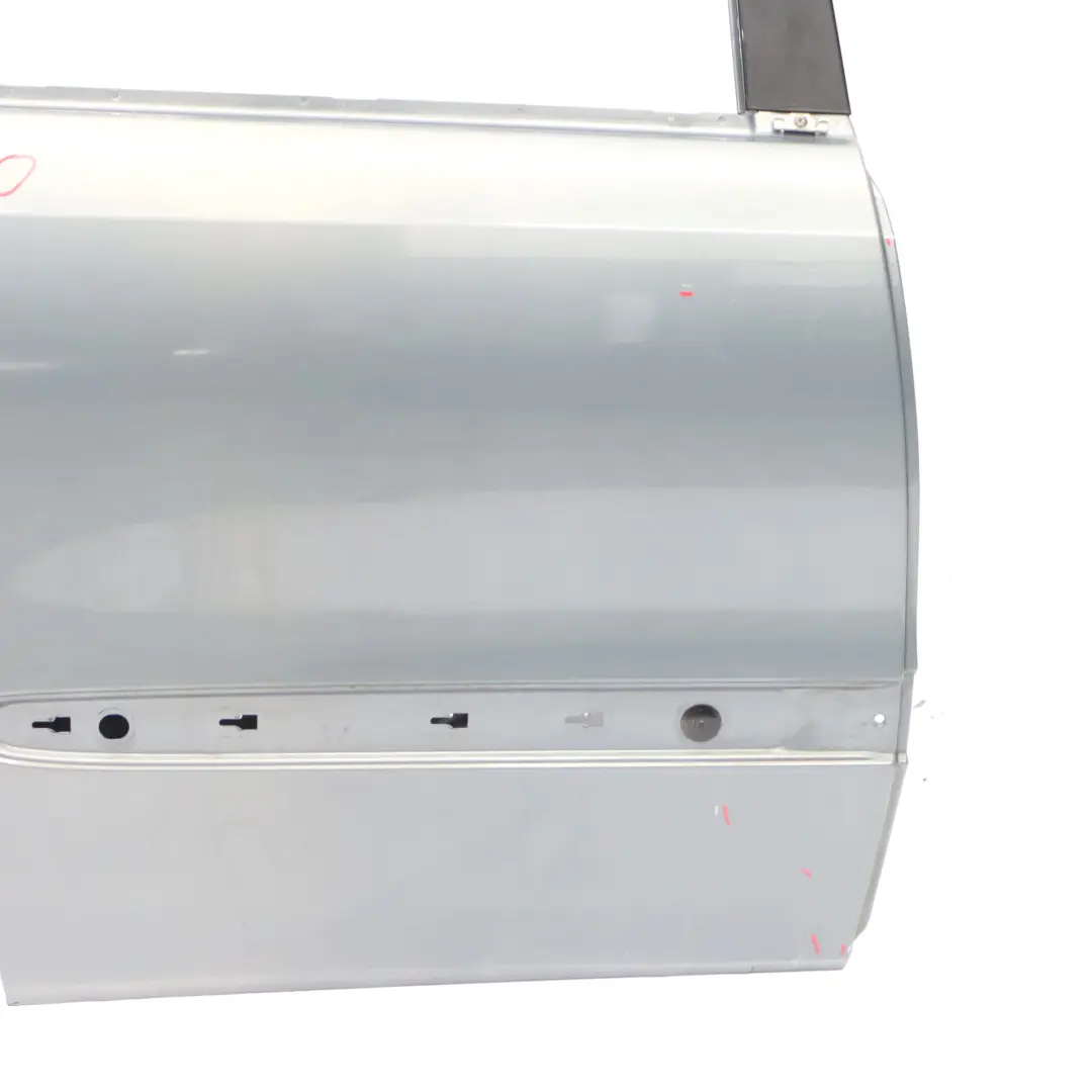 Puerta Trasera Derecha Gris Perlita Metalizado - 747 para Mercedes S211 Estate con número de pieza A2117300405 Mercedes S211 Estate Puerta Trasera Derecha Gris Perlita Metalizado - 747 - SKU A2117300405-PGR - Número de pieza A2117300405