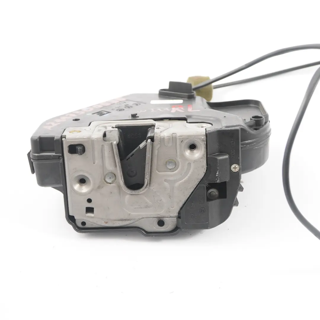 Actuador del mecanismo puerta trasera izquierda para Mercedes W211 con número de pieza A2117300535 Mercedes W211 Actuador del mecanismo puerta trasera izquierda - SKU A2117300535 - Número de pieza A2117300535