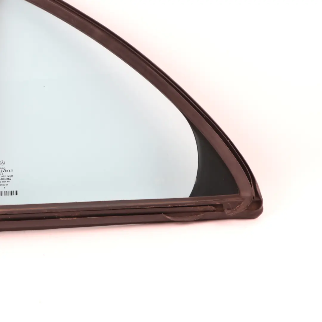 Mercedes W211 Vitre Fixe Porte Arrière Gauche Verre Bleu Absorbant Chaleur - SKU A2117300555 - Numéro de pièce A2117300555