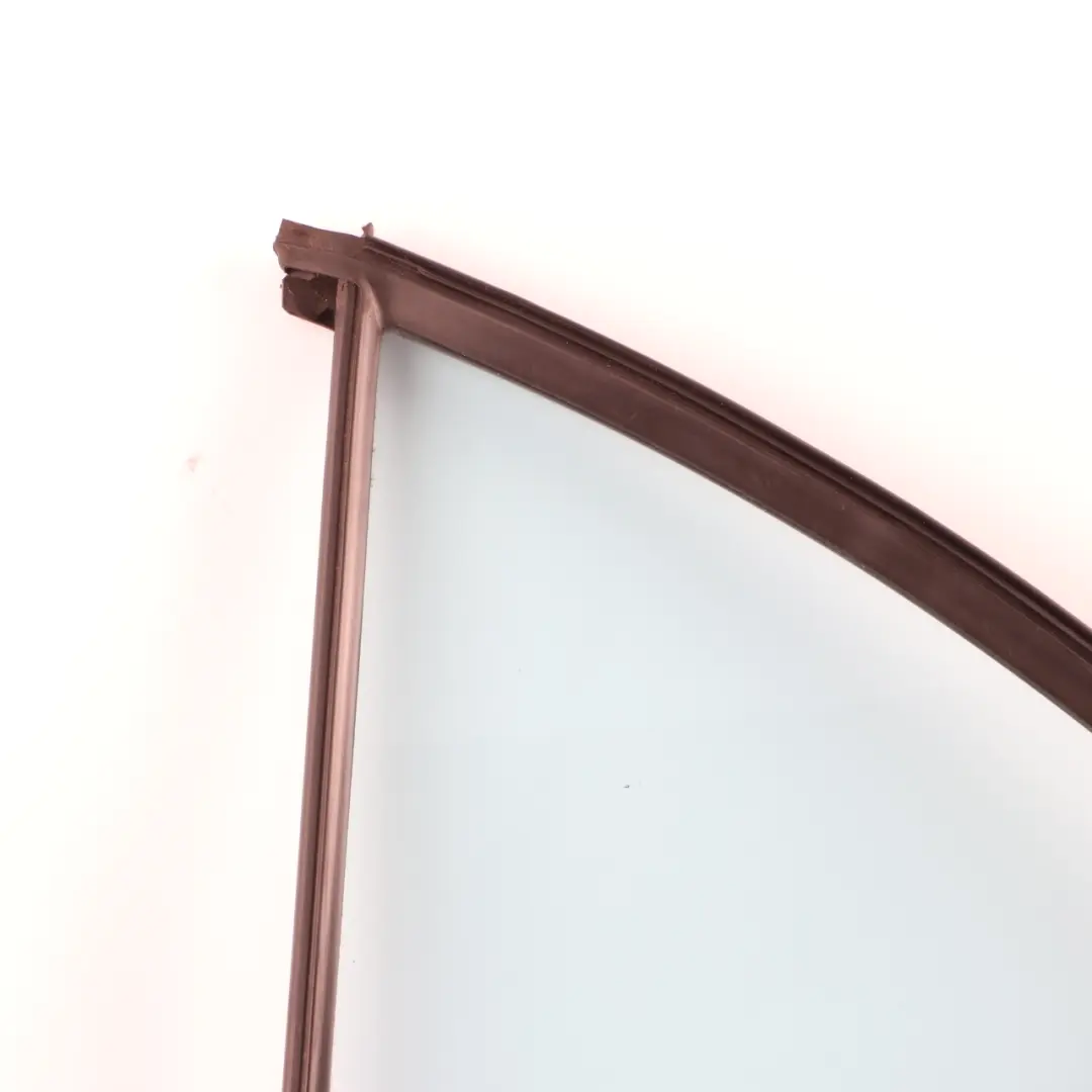 Vitre Fixe Porte Arrière Gauche Verre Bleu Absorbant Chaleur pour Mercedes W211 à propos du numéro de pièce A2117300555 Mercedes W211 Vitre Fixe Porte Arrière Gauche Verre Bleu Absorbant Chaleur - SKU A2117300555 - Numéro de pièce A2117300555