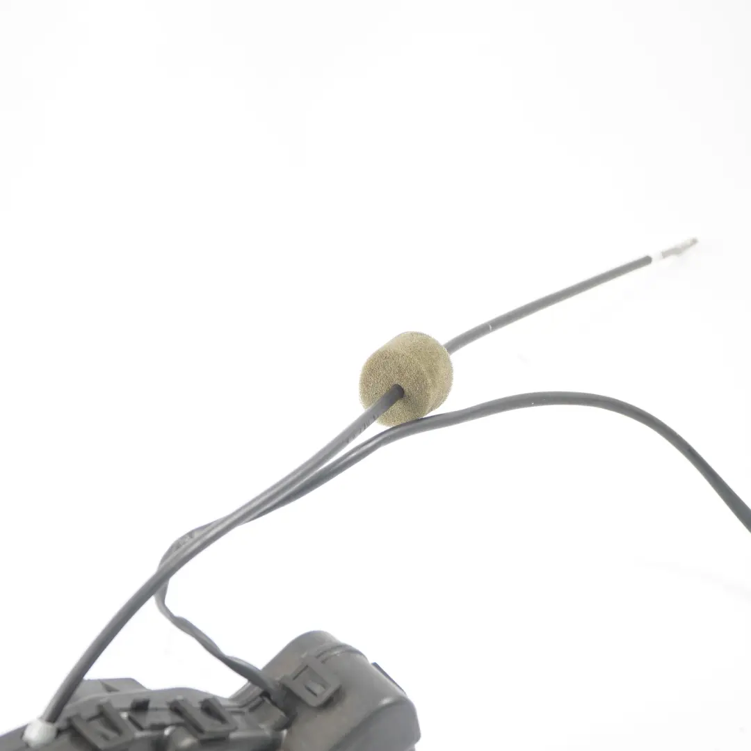 Mercedes Classe E W211 S211 Fermer Verrouiller Connexion Arriere Droite - SKU A2117300635 - Numéro de pièce A2117300635