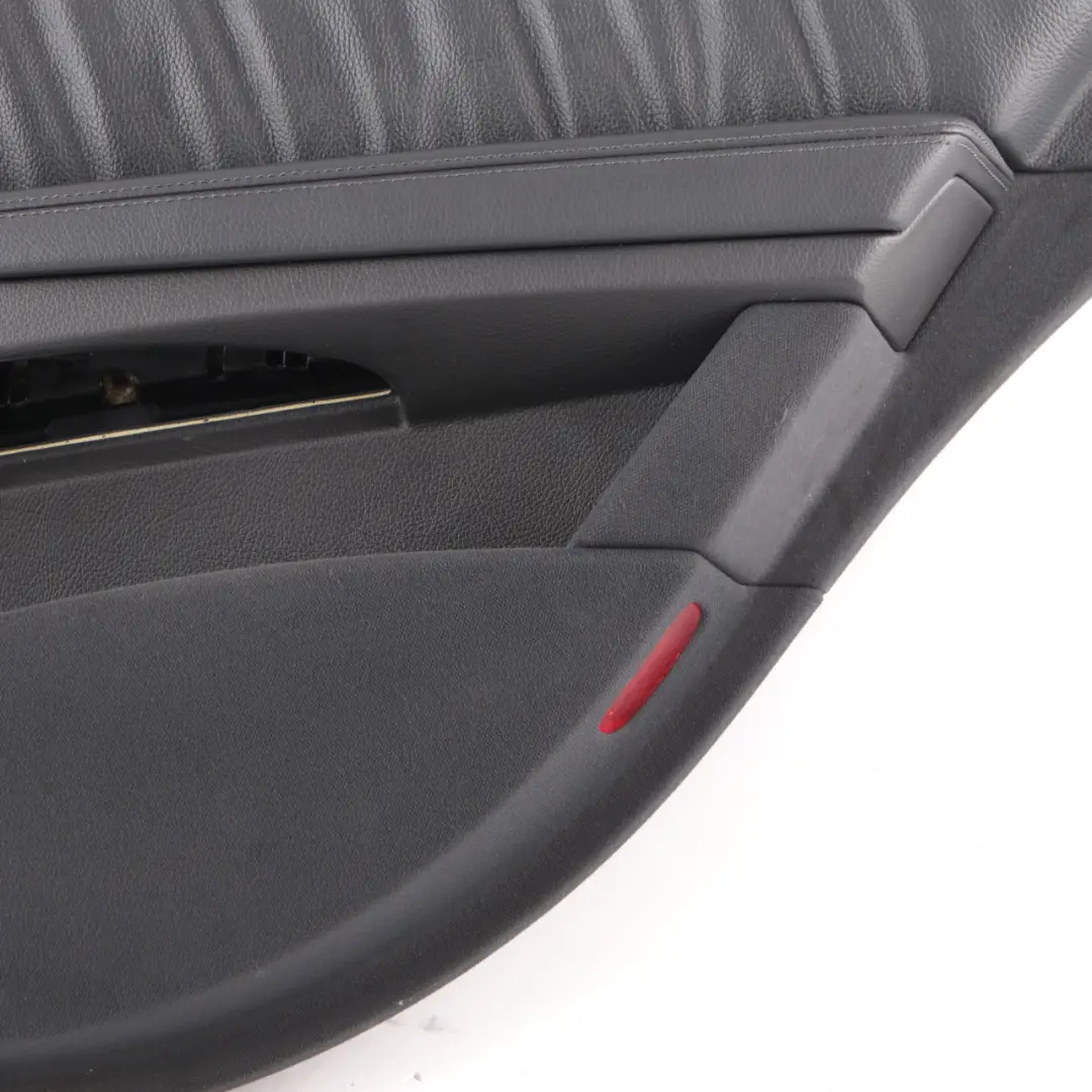 Mercedes W211 Türkarte Hinten Rechts Tür Verkleidung Schwarz Leder Elegance - SKU A2117300670-1 - Teilenummer A2117300670