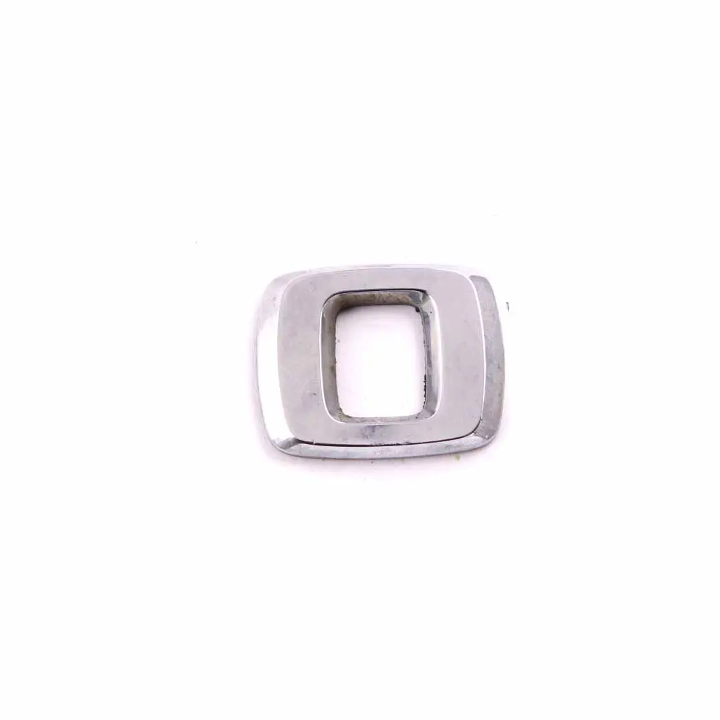 Emblema Lettering Portellone Posteriore Baule Aderito E350 per Mercedes W211 W212 con numero di parte A2118170315 Mercedes W211 W212 Emblema Lettering Portellone Posteriore Baule Aderito E350 - SKU A2118170315 - Numero di parte A2118170315