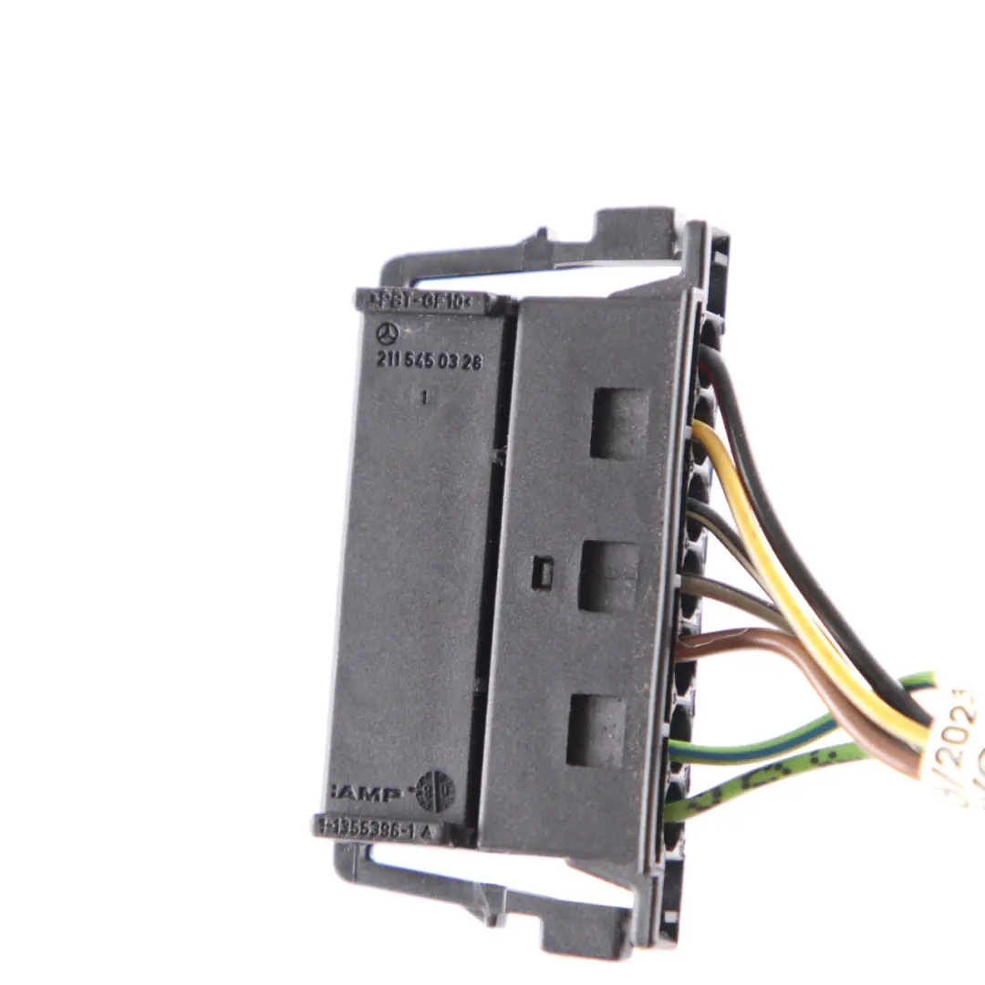 Mercedes W211 Rear Left N/S Tail Light Lamp Plug Socket Wiring A2115450328 - SKU A2118202564-1 - Part number A2118202564