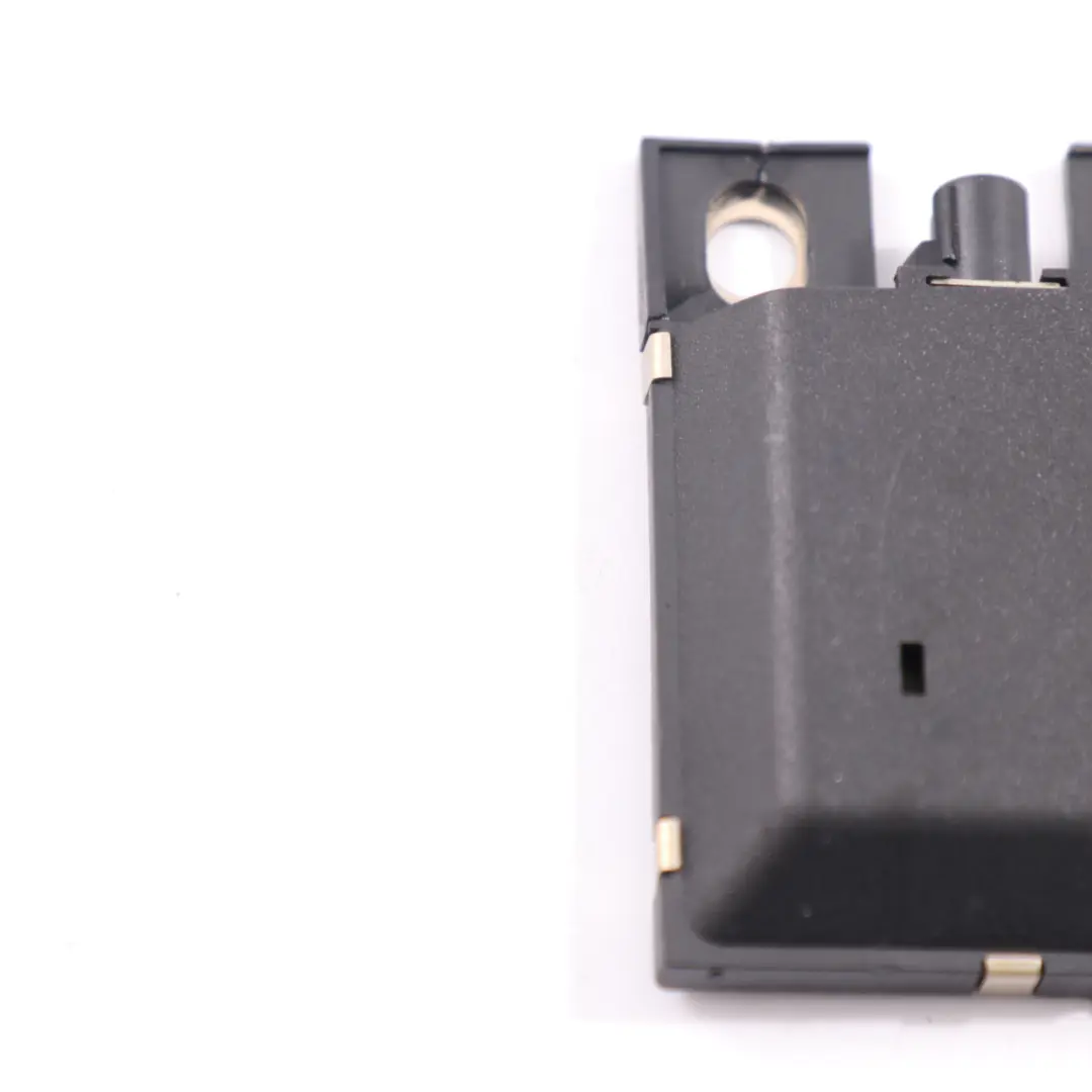 Amplificateur D'antenne De Coffre Arrière Pour Hayon Arrière pour Mercedes W211 à propos du numéro de pièce A2118203375 Mercedes W211 Amplificateur D'antenne De Coffre Arrière Pour Hayon Arrière - SKU A2118203375 - Numéro de pièce A2118203375