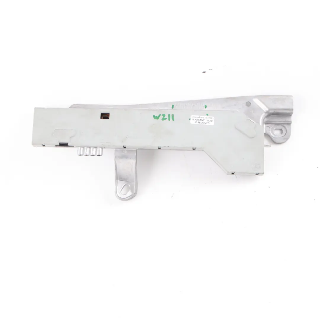 Antenna antenna amplificatore modulo controllo per Mercedes W211 berlina con numero di parte A2118204189 Mercedes W211 berlina Antenna antenna amplificatore modulo controllo - SKU A2118204189 - Numero di parte A2118204189