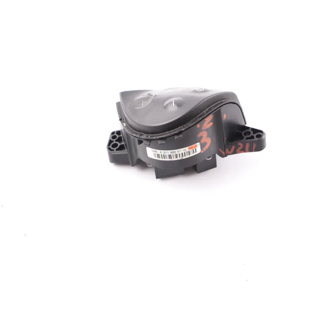 Mercedes Classe E W211 Interrupteur Volant Touches Droite Noir - SKU A2118206110-3 - Numéro de pièce A2118206110