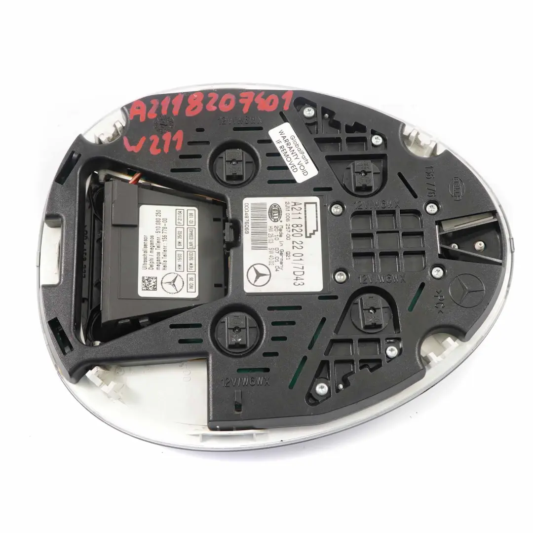 Luz lectura interior Unidad lámpara de techo interior para Mercedes W211 con número de pieza A2118207401 Mercedes W211 Luz lectura interior Unidad lámpara de techo interior - SKU A2118207401 - Número de pieza A2118207401