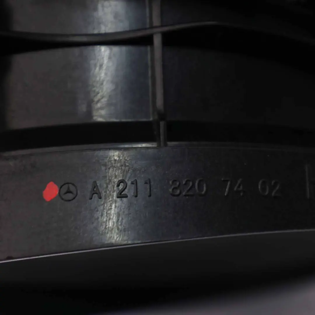 Haut-parleur de Porte Arrière Haut-parleur Droit Audio pour Mercedes W211 à propos du numéro de pièce A2118207402 Mercedes W211 Haut-parleur de Porte Arrière Haut-parleur Droit Audio - SKU A2118207402 - Numéro de pièce A2118207402