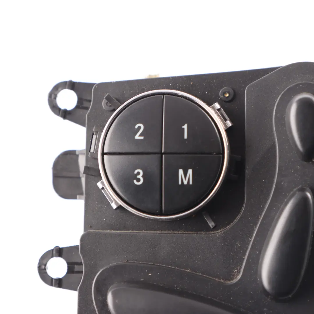 Adjustment Memory Control Panel Front Right O/S to Mercedes W211 Seat with Part number A2118207810 Mercedes W211 Seat Adjustment Memory Control Panel Front Right O/S - SKU A2118207810 - Part number A2118207810