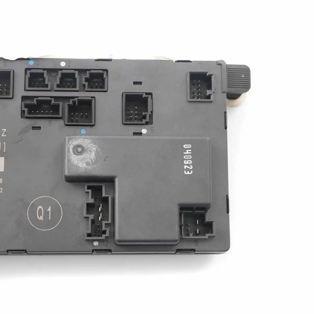 Door Module Front Left N/S Driver Control Unit ECU to Mercedes W211 with Part number A2118208185 Mercedes W211 Door Module Front Left N/S Driver Control Unit ECU - SKU A2118208185 - Part number A2118208185