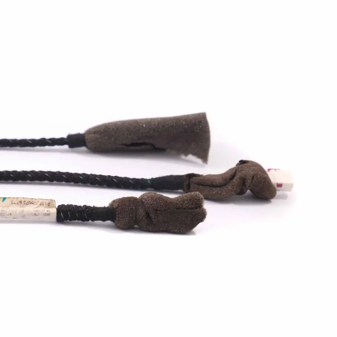 Dach antenne Mercedes W211 W219 Antenne Hai Iridium Silber - 775 für mit Teilenummer A2118208675 Dach antenne Mercedes W211 W219 Antenne Hai Iridium Silber - 775 - SKU A2118208675-IRS - Teilenummer A2118208675