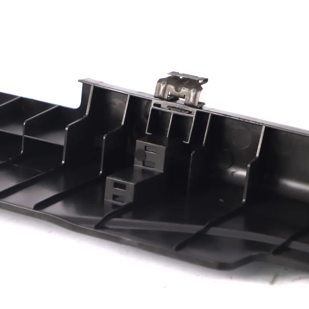  Canal para cables Mercedes W211 C219 Delantero Derecha Canal - SKU A2118210036 - Número de pieza A2118210036