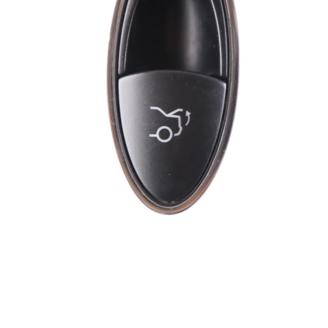 Bouton de commande d'ouverture du hayon du coffre A2518706310 pour Mercedes ML W164 à propos du numéro de pièce A2118210379 Mercedes ML W164 Bouton de commande d'ouverture du hayon du coffre A2518706310 - SKU A2118210379 - Numéro de pièce A2118210379