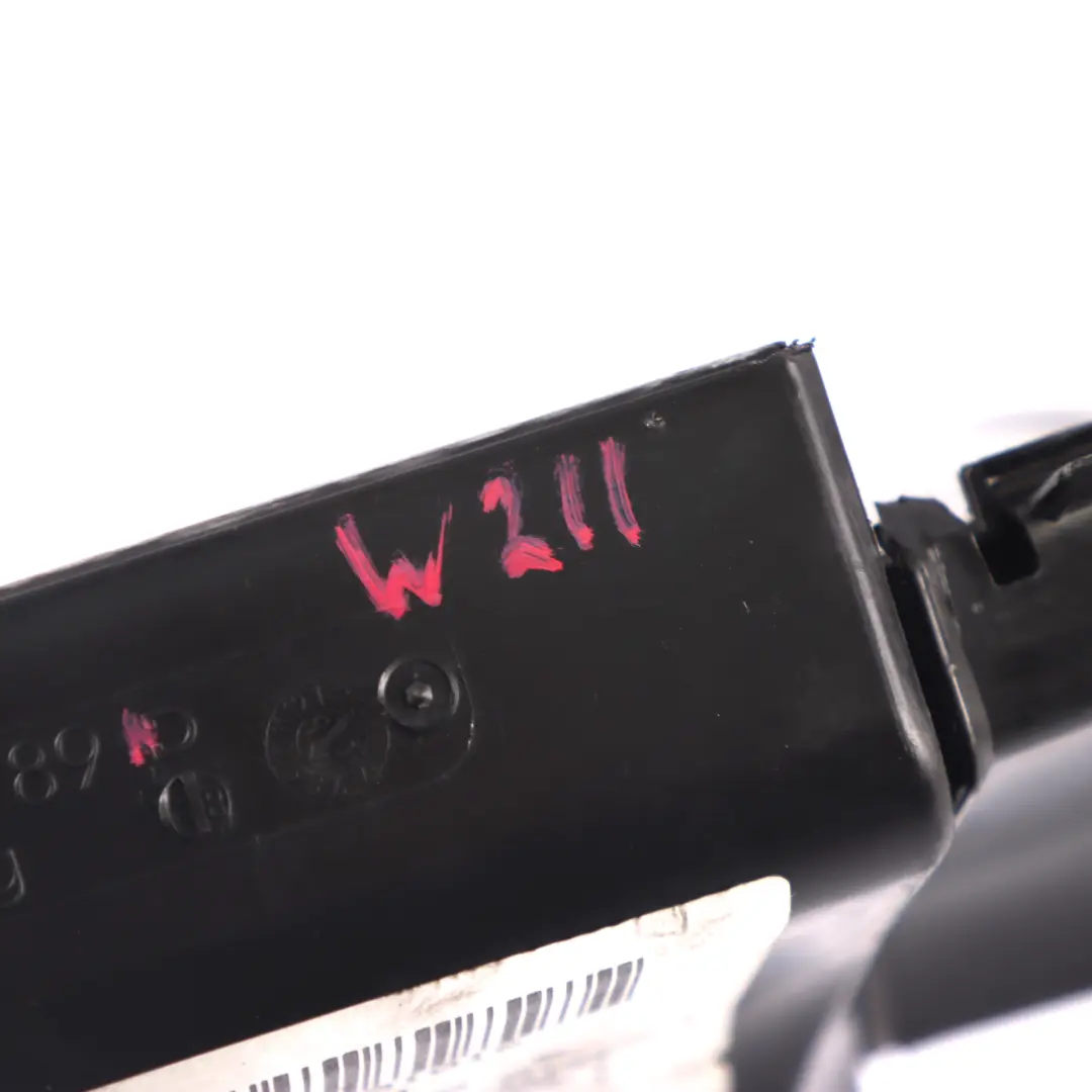 Goulotte de Câblage Mercedes W211 C219 Avant Gauche Câbles Canal pour à propos du numéro de pièce A2118210389 Goulotte de Câblage Mercedes W211 C219 Avant Gauche Câbles Canal - SKU A2118210389 - Numéro de pièce A2118210389