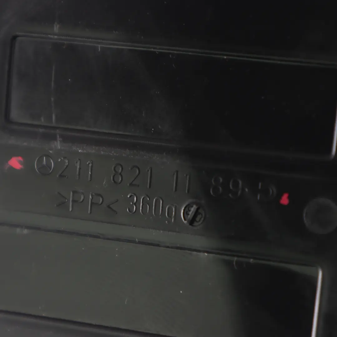 Mercedes W211 C219 Kanał Osłona Okablowania Przewodów Tył Lewy - SKU A2118211189 - Numer Części A2118211189