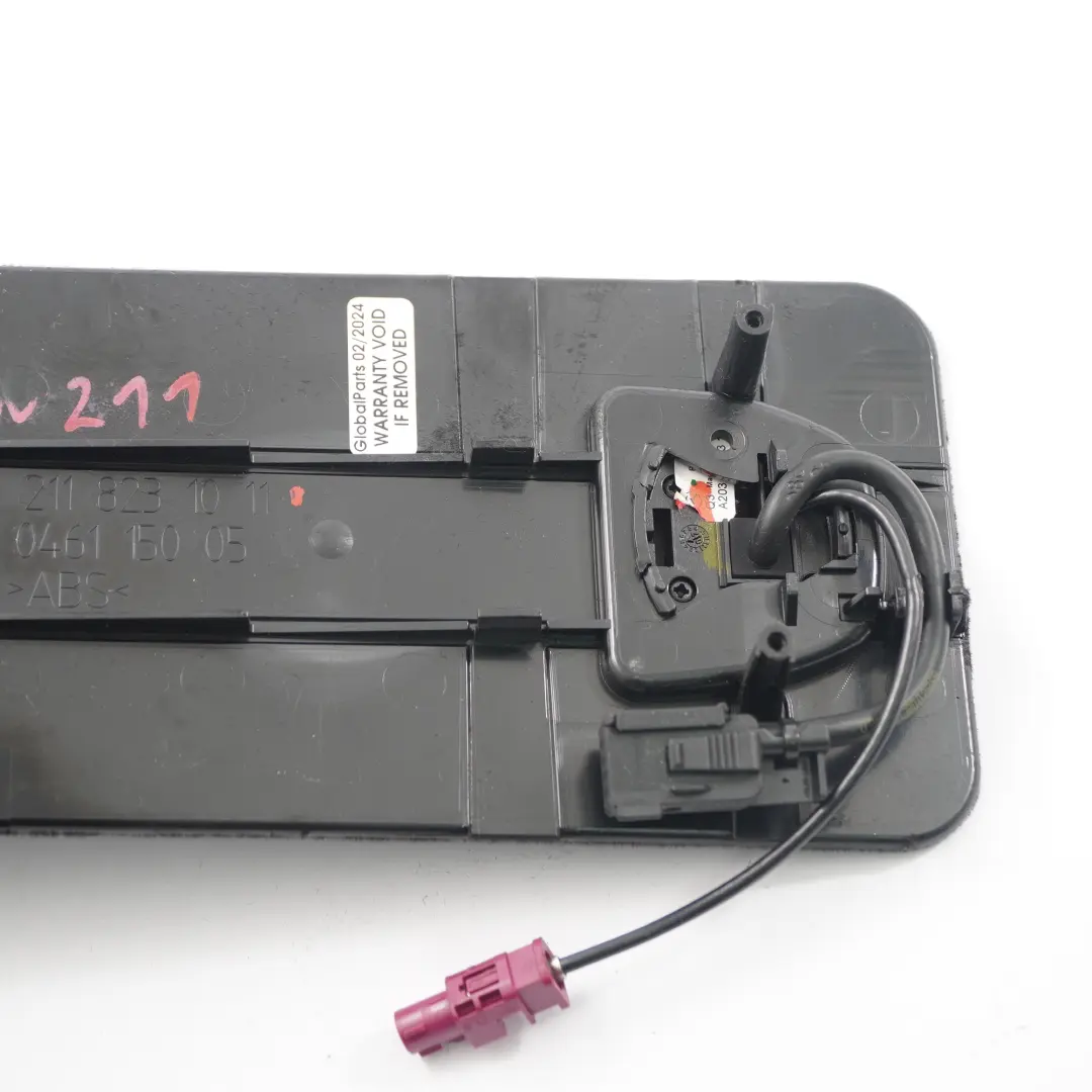 Mercedes W211 Console centrale panneau support de téléphone - SKU A2118231011 - Numéro de pièce A2118231011
