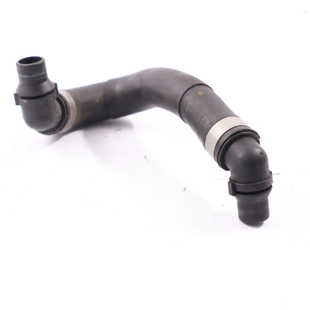 Tuyau d'eau Mercedes W211 W219 M272 Conduite liquide refroidissement pour à propos du numéro de pièce A2118301396 Tuyau d'eau Mercedes W211 W219 M272 Conduite liquide refroidissement - SKU A2118301396 - Numéro de pièce A2118301396