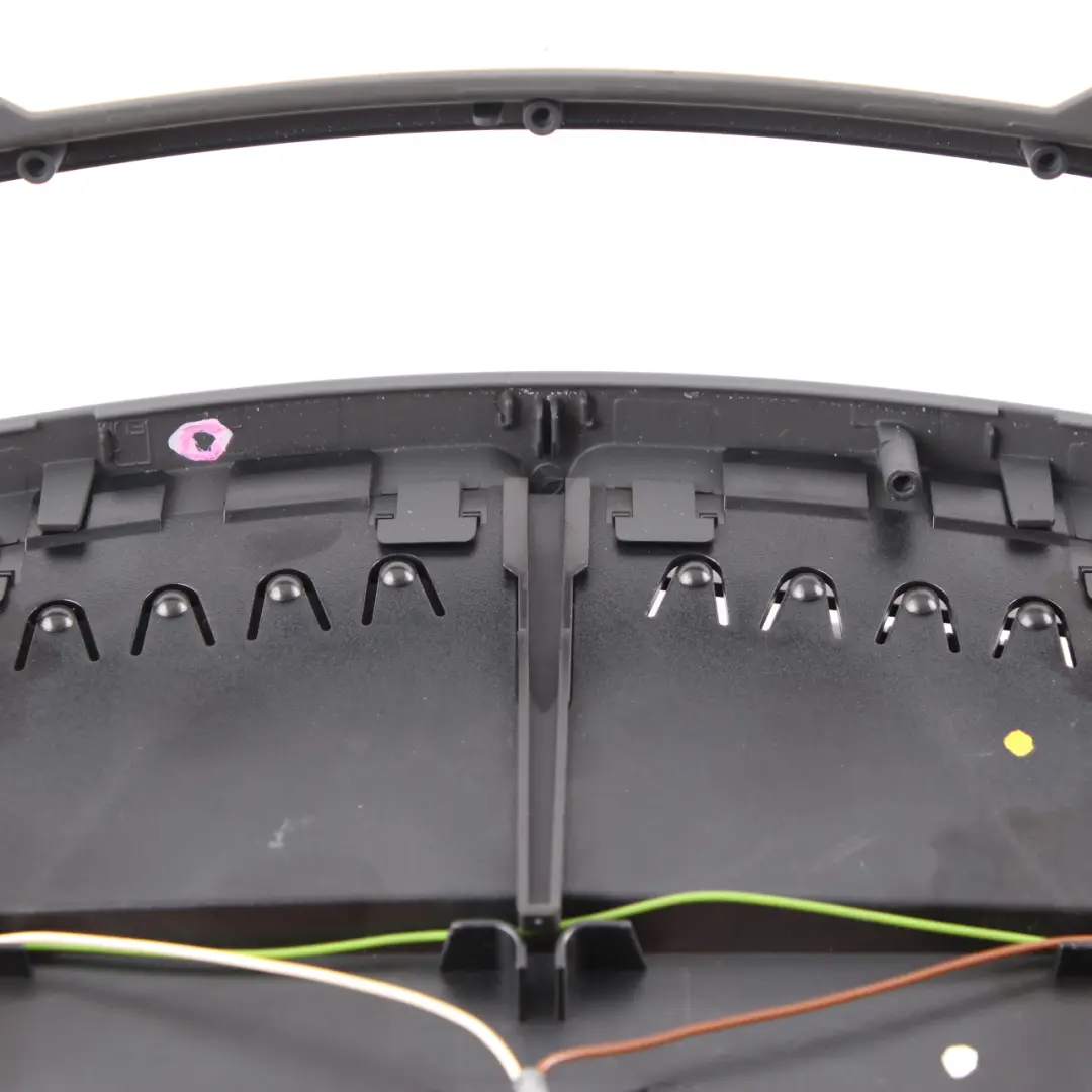 Kratki Nawiewu Środek Przód do Mercedes W211 o numerze A2118301854 Mercedes W211 Kratki Nawiewu Środek Przód - SKU A2118301854 - Numer Części A2118301854