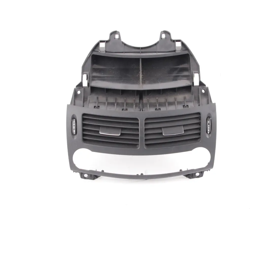 Griglia aria fresca anteriore centro sfiato cruscotto per Mercedes W211 con numero di parte A2118301954 Mercedes W211 Griglia aria fresca anteriore centro sfiato cruscotto - SKU A2118301954 - Numero di parte A2118301954