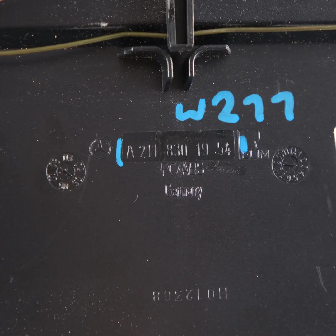 Mercedes W211 Kratka Panel Nawiewu Środkowa - SKU A2118301954 - Numer Części A2118301954