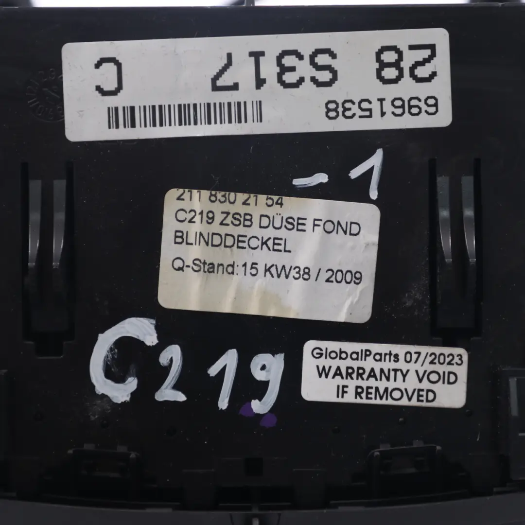 W219 Griglia Ventilazione Della Console Centrale Posteriore per Mercedes con numero di parte A2118302154 Mercedes W219 Griglia Ventilazione Della Console Centrale Posteriore - SKU A2118302154-1 - Numero di parte A2118302154