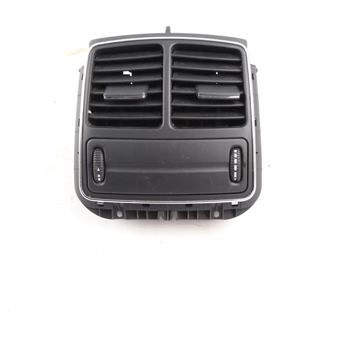 W219 Griglia Bocchetta Aria Console Centrale Posteriore per Mercedes con numero di parte A2118302154 Mercedes W219 Griglia Bocchetta Aria Console Centrale Posteriore - SKU A2118302154 - Numero di parte A2118302154