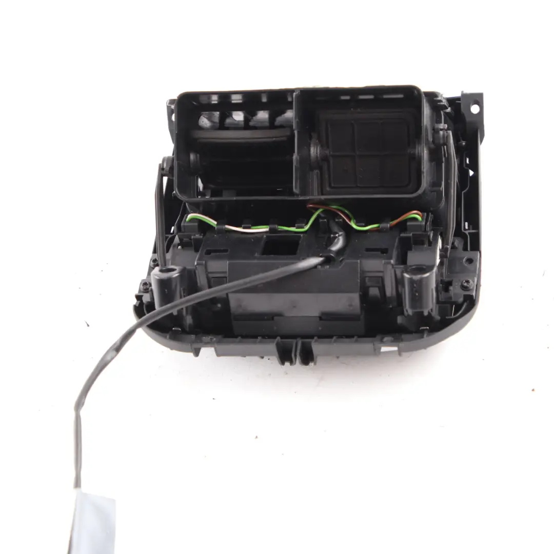 W219 Mittelkonsole Hinten Luftdüse Gitter Trim für Mercedes mit Teilenummer A2118302154 Mercedes W219 Mittelkonsole Hinten Luftdüse Gitter Trim - SKU A2118302154 - Teilenummer A2118302154