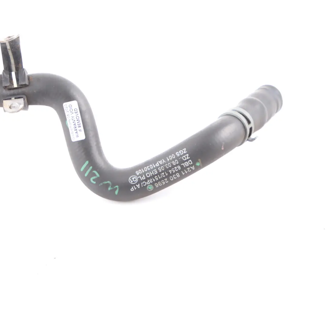  Wasser schlauch Mercedes W211 CLS W219 Motor Kühlmittel Rohr leitung A2118302596 - SKU A2118303996 - Teilenummer A2118303996