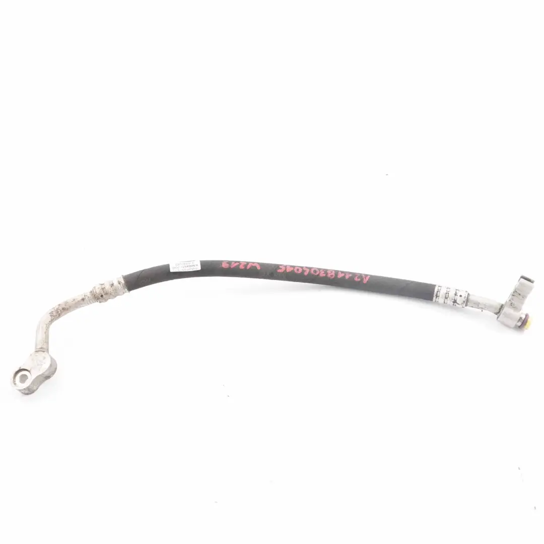  Tuyau climatisation Mercedes W211 W219 A/C Tuyau d'air conditionné - SKU A2118304015 - Numéro de pièce A2118304015
