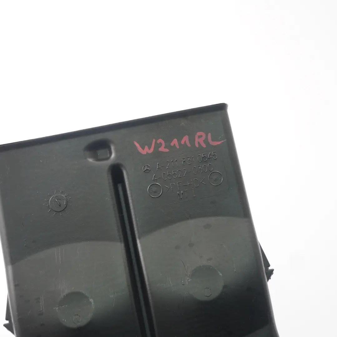 Conducto Aire Canal Trasero Izquierdo Derecho para Mercedes W211 CLS C219 con número de pieza A2118310545 Mercedes W211 CLS C219 Conducto Aire Canal Trasero Izquierdo Derecho - SKU A2118310545 - Número de pieza A2118310545