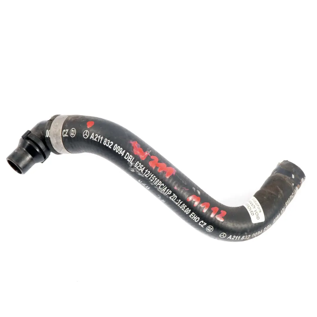 M112 Benzin Wasser Heizung Rohr Schlauch für Mercedes E W211 mit Teilenummer A2118320094 Mercedes E W211 M112 Benzin Wasser Heizung Rohr Schlauch - SKU A2118320094 - Teilenummer A2118320094